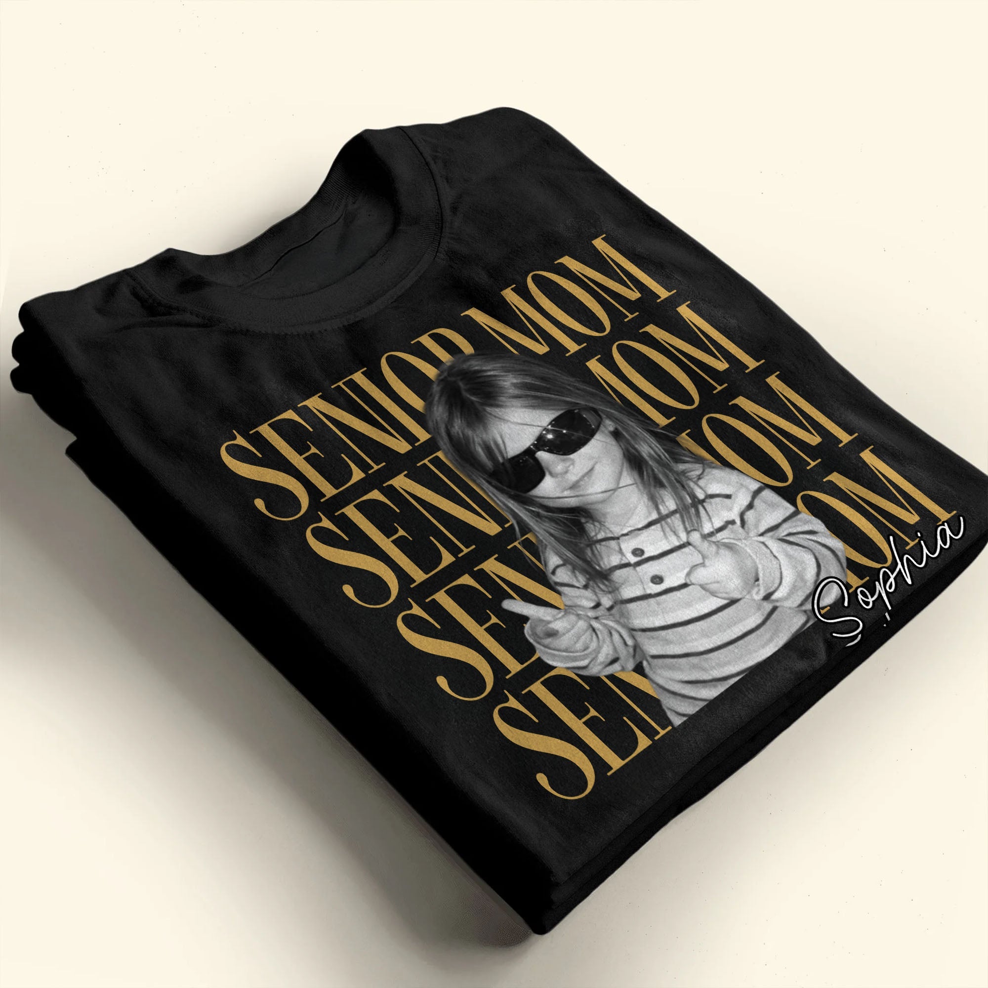 Personalized Custom Graduation T-Shirt Hoodie Gift for Mom Shirt GradoCreations