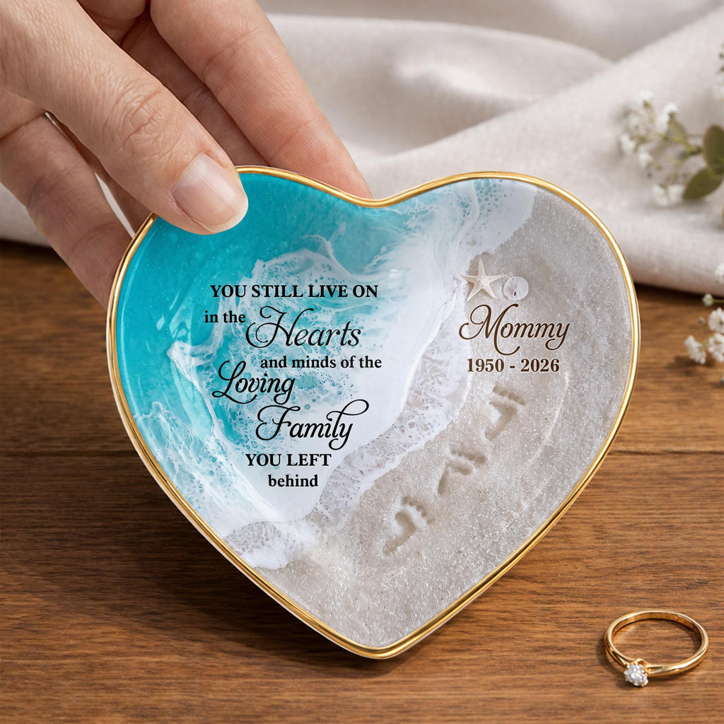 Personalized Heart-Shaped Jewelry Dish Custom Name Gift for Family Heart Jewelry Dish GradoCreations