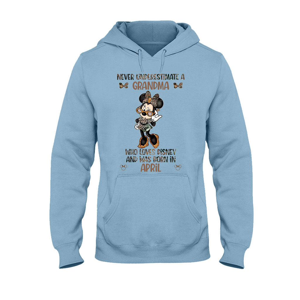 Personalized Grandma T-shirt & Hoodie Disney Gift for Mother's Day T-shirt & Hoodie GradoCreations