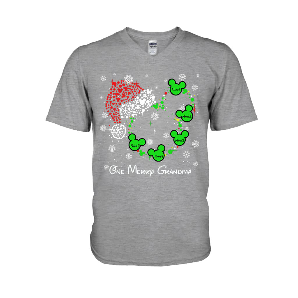 Personalized Christmas T-Shirt & Hoodie for Grandma | Custom Names T-shirt & Hoodie GradoCreations