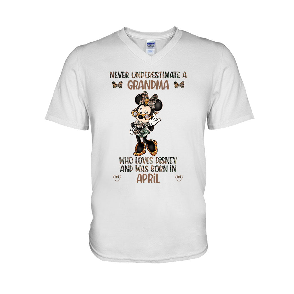 Personalized Grandma T-shirt & Hoodie Disney Gift for Mother's Day T-shirt & Hoodie GradoCreations