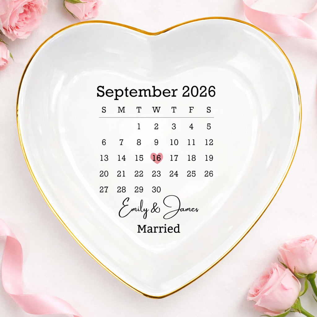 Personalized Heart Jewelry Dish Custom Name Gift for Couples Heart Jewelry Dish GradoCreations