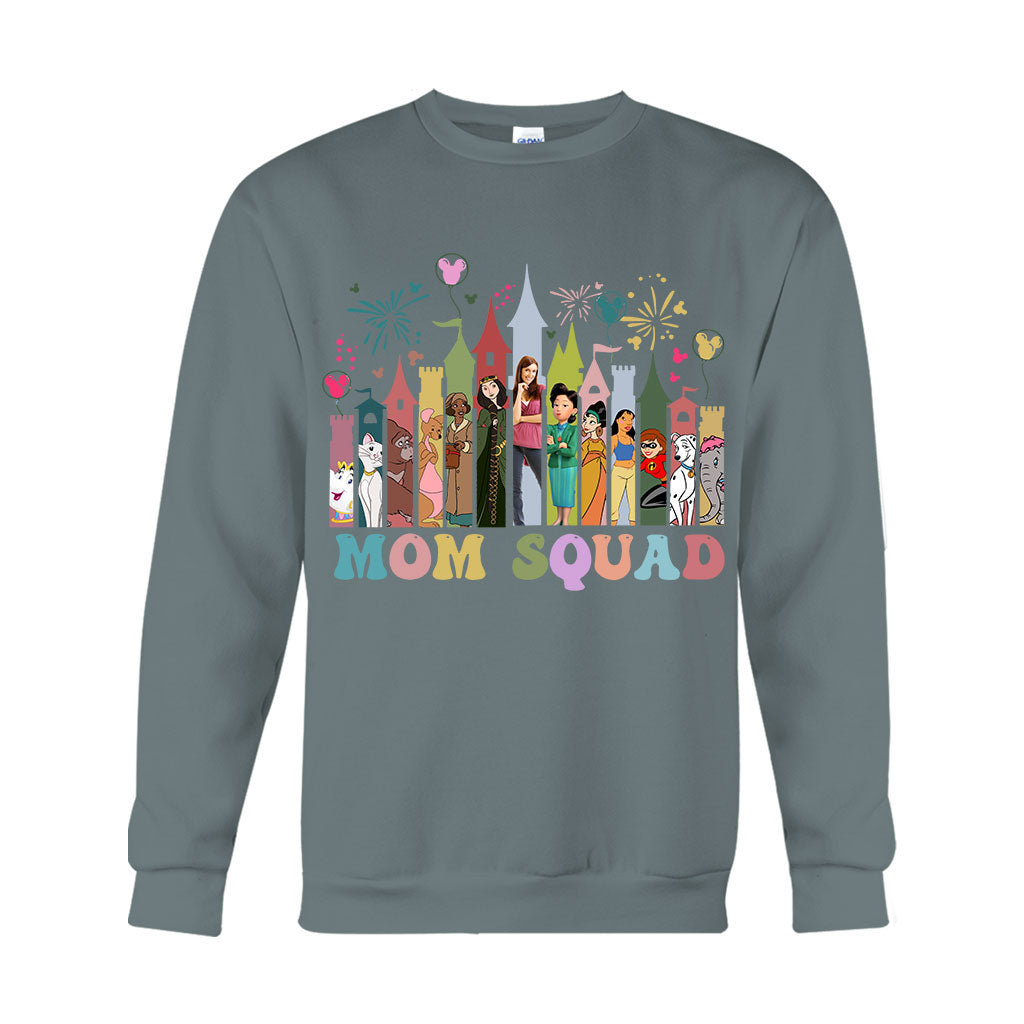 Personalized Mom Squad T-shirt & Hoodie Custom Gift for Mothers T-shirt & Hoodie GradoCreations