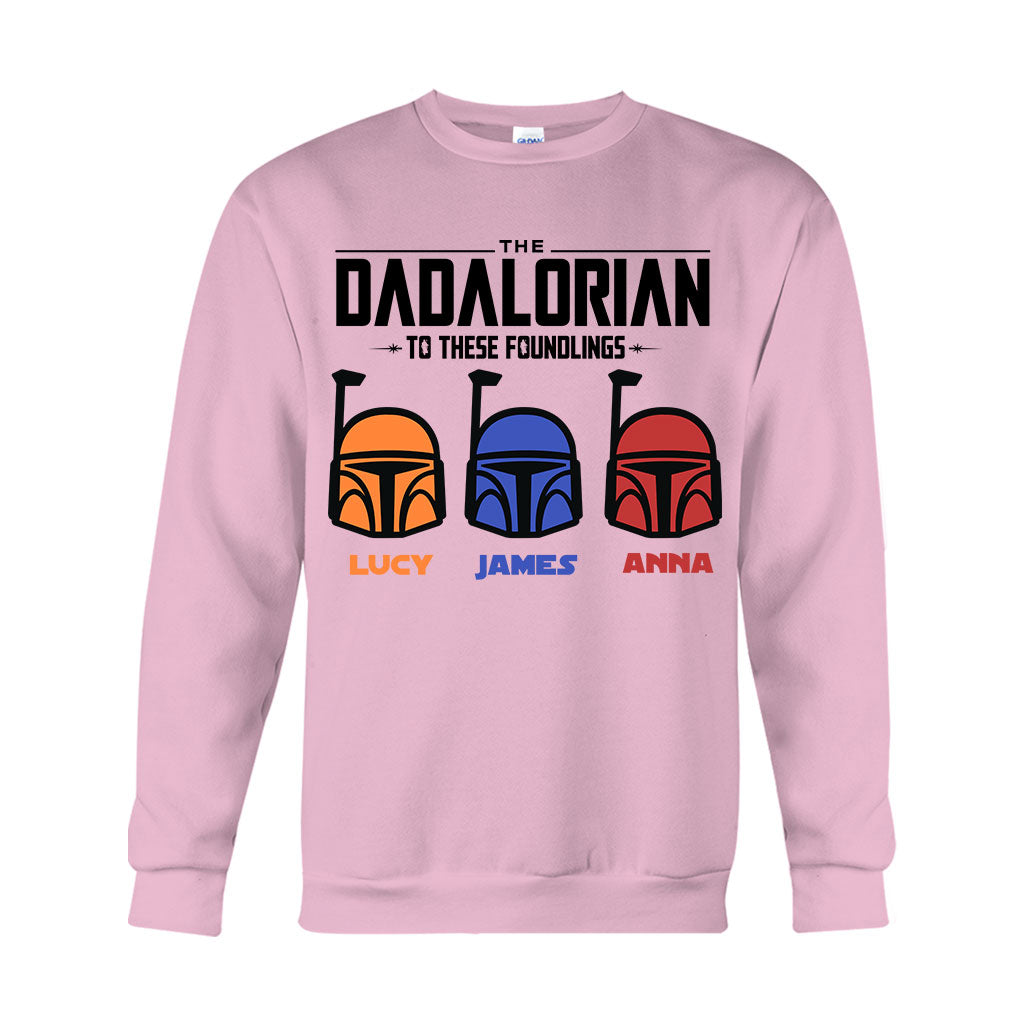 Personalized Dadalorian T-Shirt & Hoodie Gift for Dad | Custom Family Names T-shirt & Hoodie GradoCreations