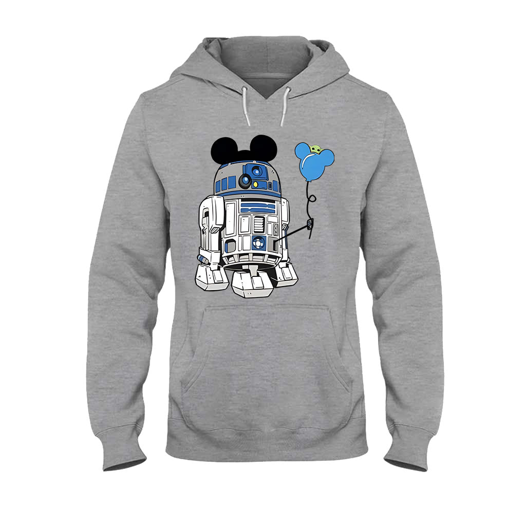 Personalized Couple T-shirts with Character Design | Custom Gift Idea T-shirt & Hoodie GradoCreations