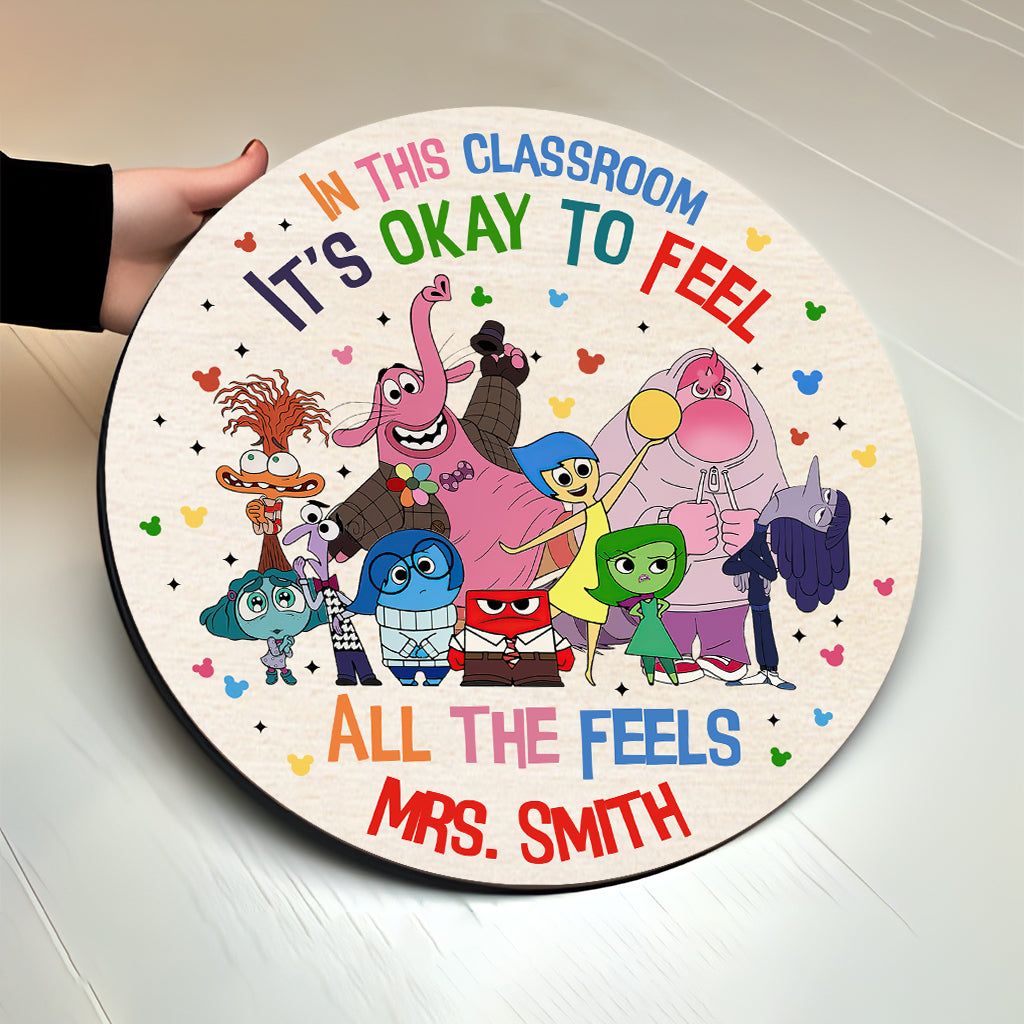 Personalized Round Wood Sign Classroom Decor for Teacher Gift Round Wood Sign GradoCreations