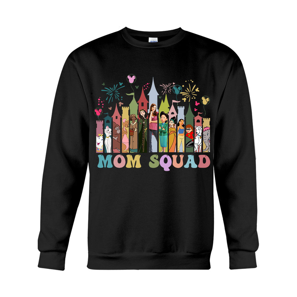Personalized Mom Squad T-shirt & Hoodie Custom Gift for Mothers T-shirt & Hoodie GradoCreations