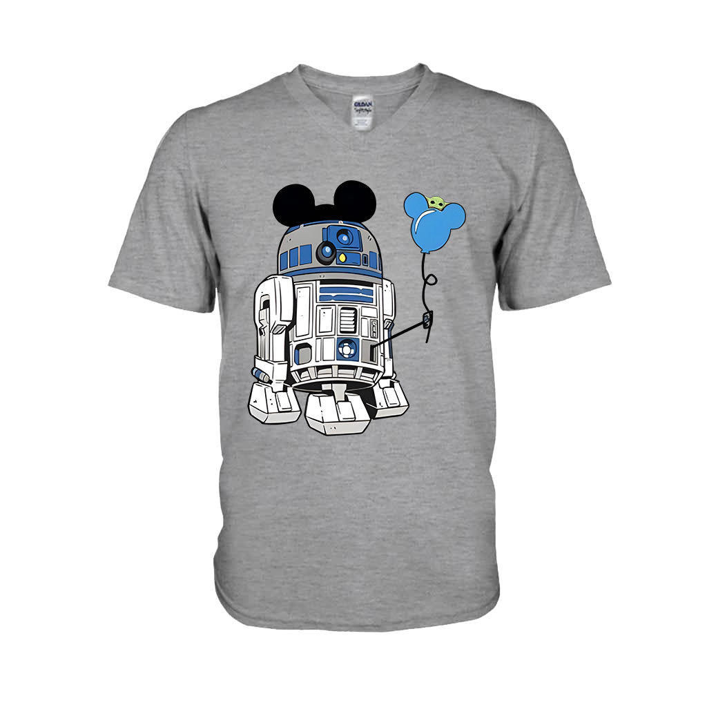 Personalized Couple T-shirts with Character Design | Custom Gift Idea T-shirt & Hoodie GradoCreations