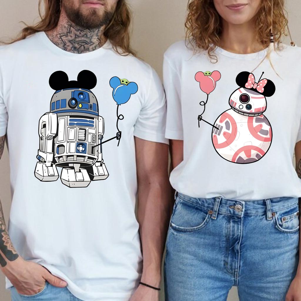 Personalized Couple T-shirts with Character Design | Custom Gift Idea T-shirt & Hoodie GradoCreations