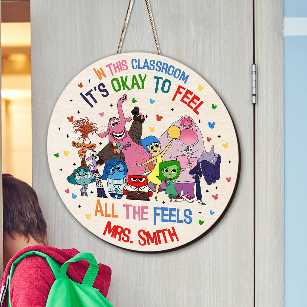 Personalized Round Wood Sign Classroom Decor for Teacher Gift Round Wood Sign GradoCreations