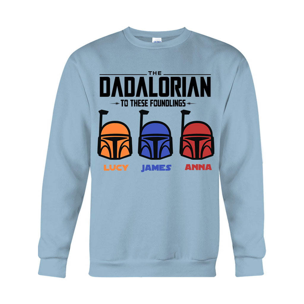 Personalized Dadalorian T-Shirt & Hoodie Gift for Dad | Custom Family Names T-shirt & Hoodie GradoCreations