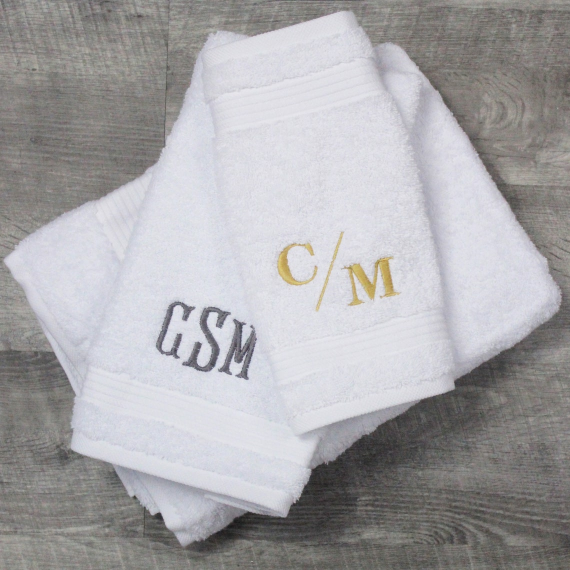 Personalized Family Towel Custom Name Monogram Gift HN590 - Towel GradoCreations