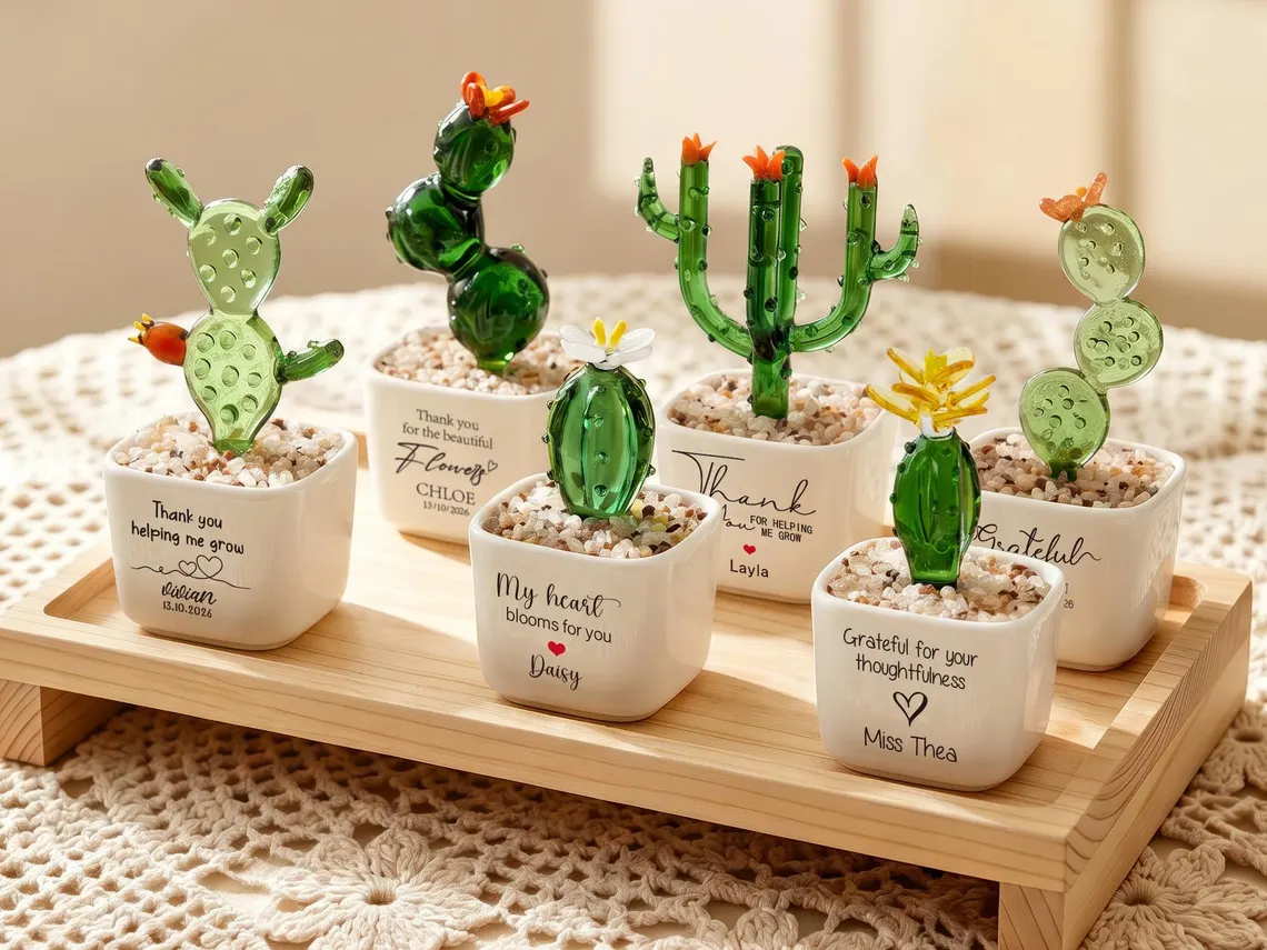 Personalized Glass Plant Pot Custom Name Gift for Teacher HN590 - Glass Flower Pot fix GradoCreations