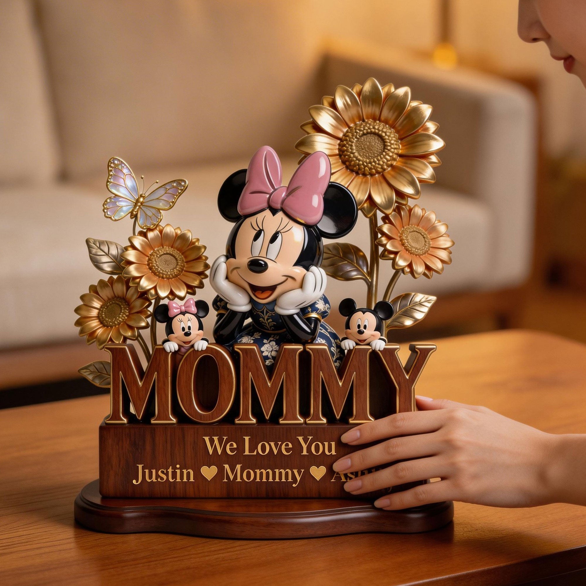 Personalized Acrylic Plaque for Mom with Family Names - Unique Gift Idea
