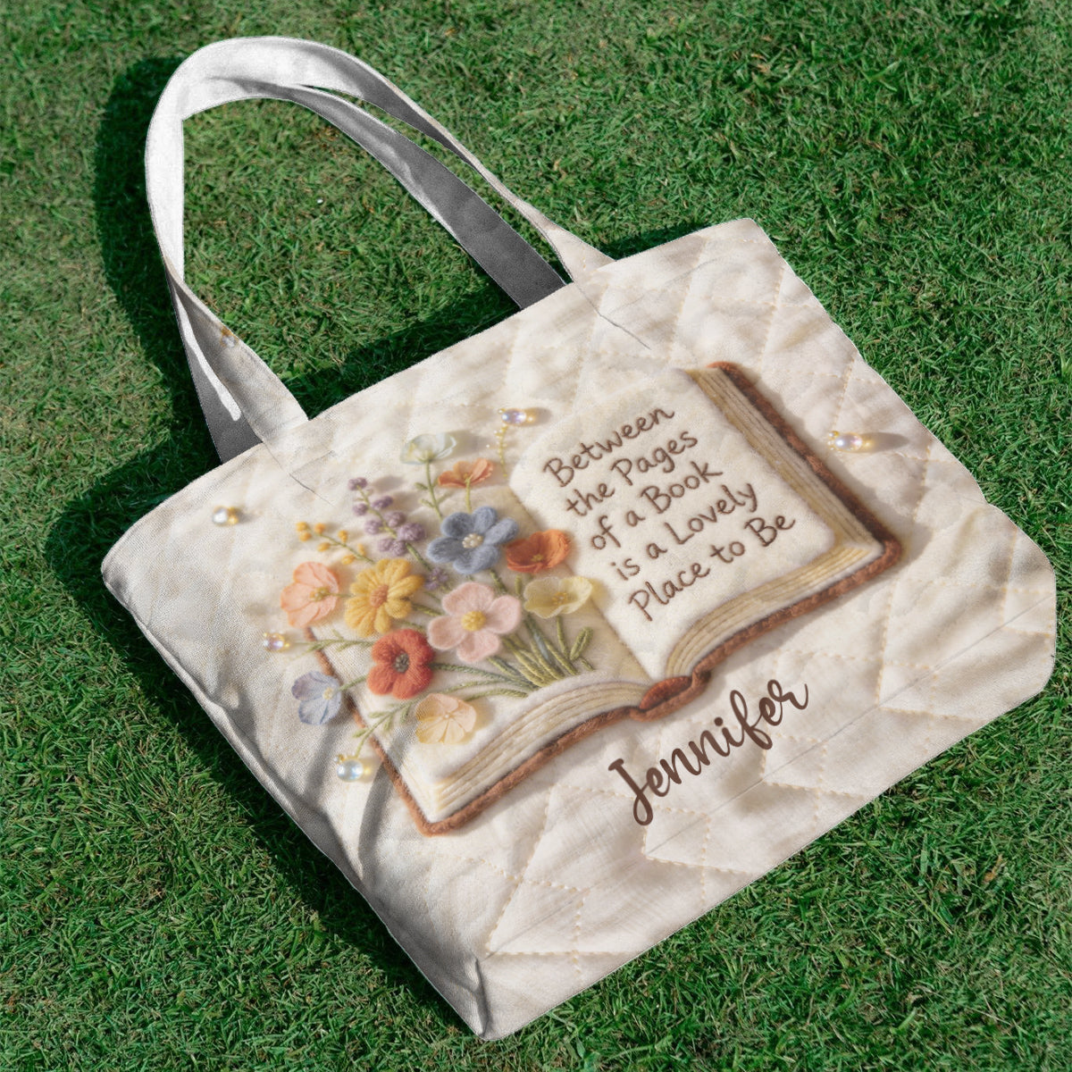 Personalized Quilted Tote Bag for Book Lovers - Custom Gift for Her