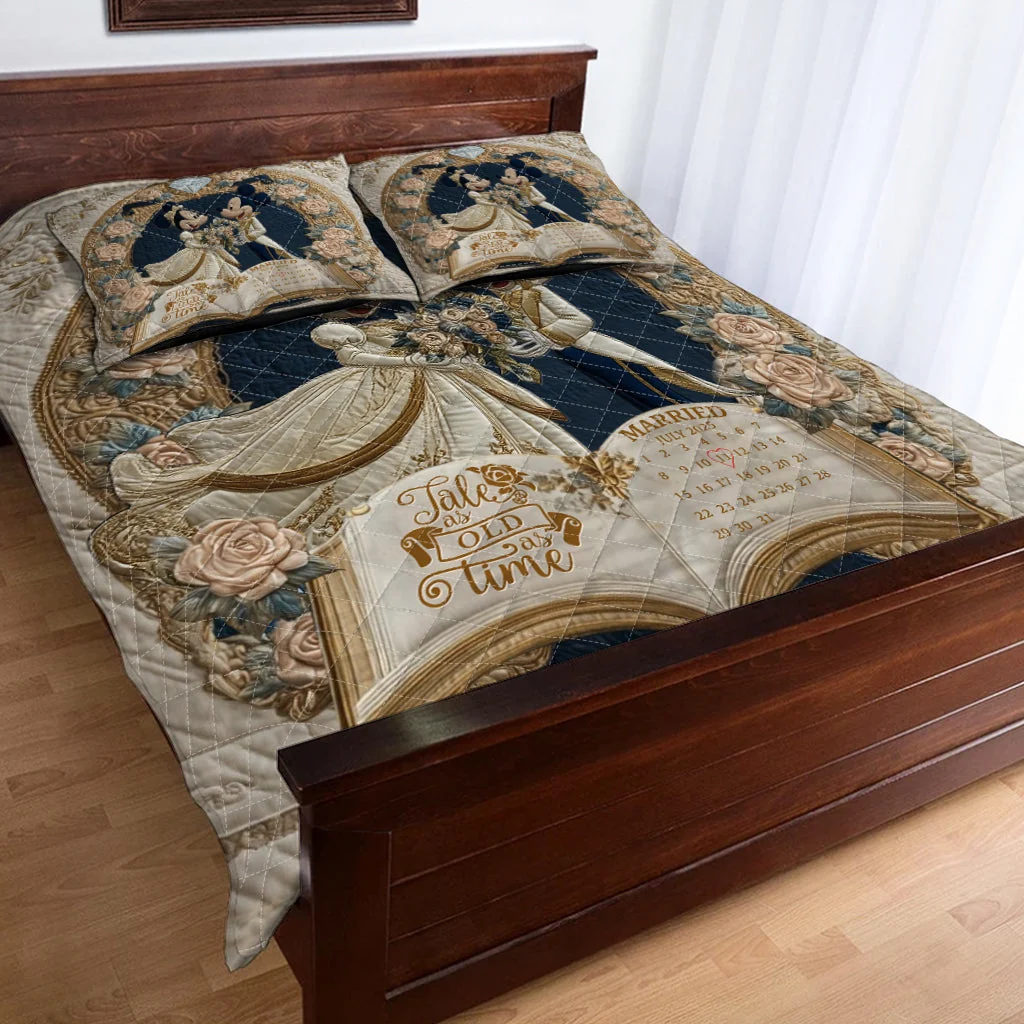 Personalized Fairy Tale Quilt Bedding Set for Couples Gift Quilted Bedding Set GradoCreations