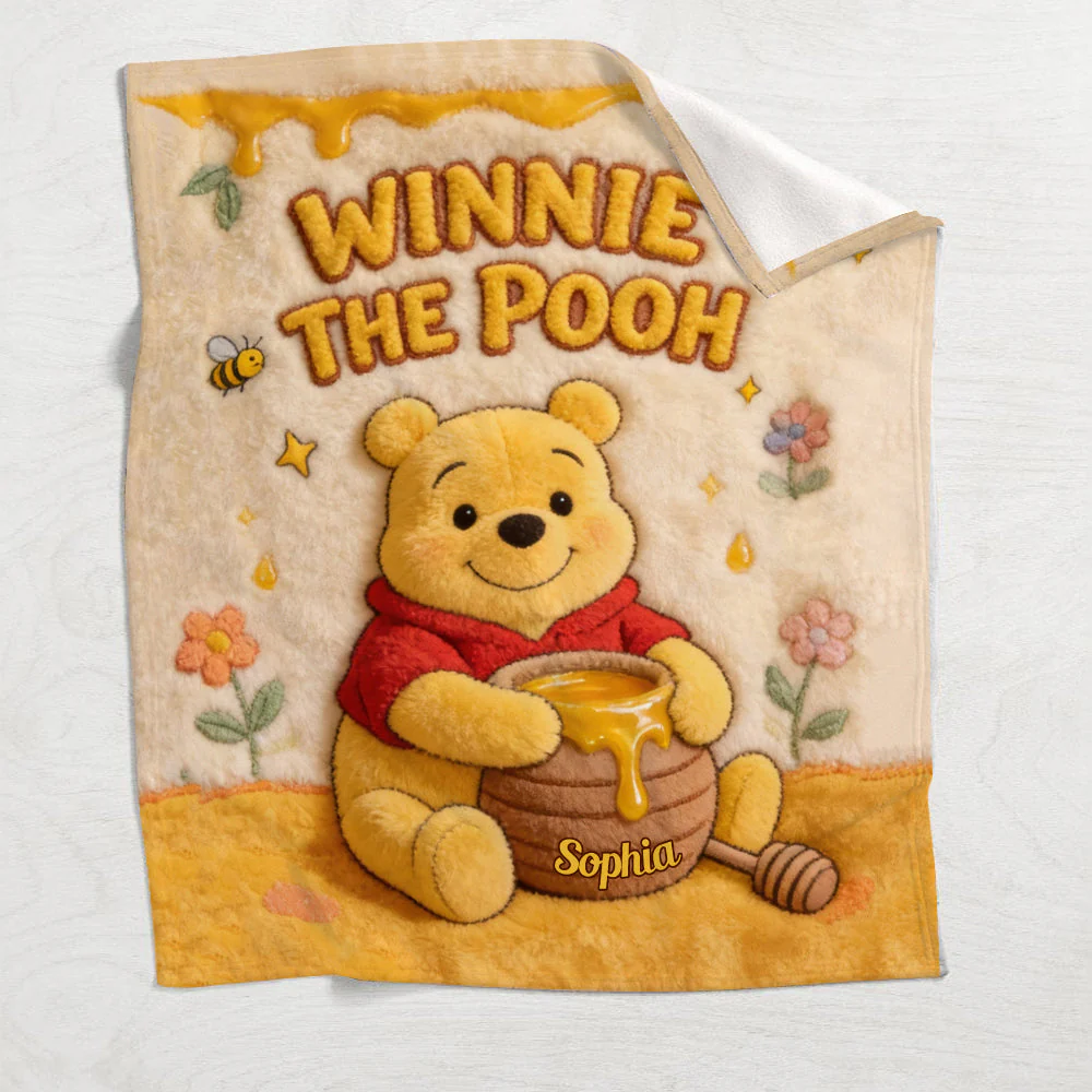 Personalized Winnie the Pooh Blanket for Kids – Cozy Movie Gift