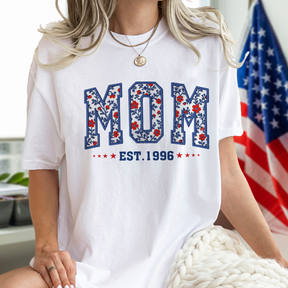 Personalized Floral Family Established Year T-Shirt for Mom & Dad HN590 - Tshirt GradoCreations